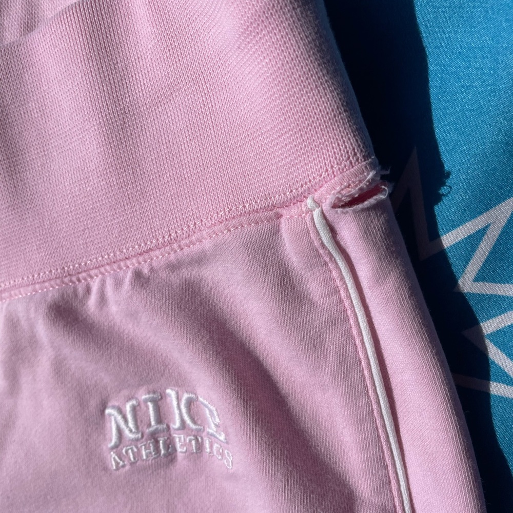 Nike Bundle Includes Two Nike Items. - image 4